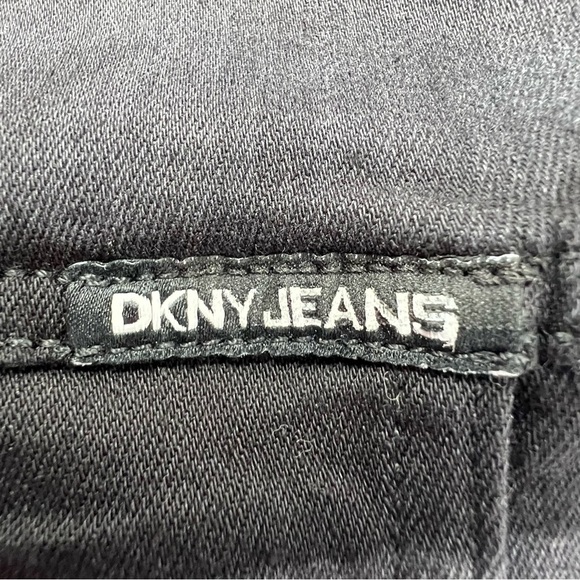 DKNY Women’s Black Camouflage Denim Jacket Size Small NWT - Picture 12 of 16